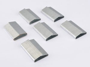 Spone za pneumatsko vezivanje čelične trake u četiri veličine od 16 do 32 mm